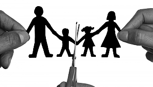 Ekonomik Olumsuzluklar Aile Kurumuna Zarar Veriyor