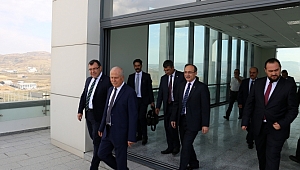 Dağdaki Çobandan, Yukarıdaki Cumhurbaşkanına Kadar Herkes Ar-Ge Yapmalı