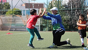 Altın Kafeslerde, Uçamayan Çocuklar Yetiştirmeyin