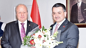 ASO Yönetim Kurulu Pakdemirli ve Akar’ı Ziyaret Etti