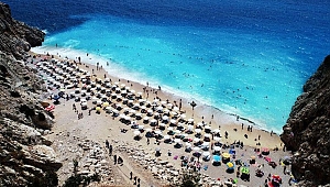 Antalya'ya 1 ayda 1 milyon turist bekleniyor