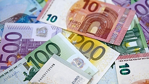 Euro Bölgesi'nde yatırımcı güveni yükseldi