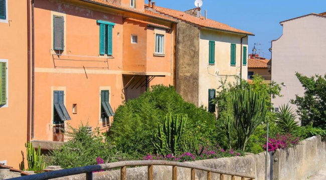 Italyan Kasabasindaki 100 Ev Satisa Cikiyor Sadece 1 Euroya Gayrimenkul Ankara Nin Ekonomi Sitesi