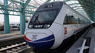 Ankara-İstanbul arasına ekspres sefer konuyor