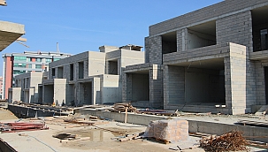 Bağlıca’da rezidans konforundaki villa projesinde inşaat tüm hızıyla ilerliyor