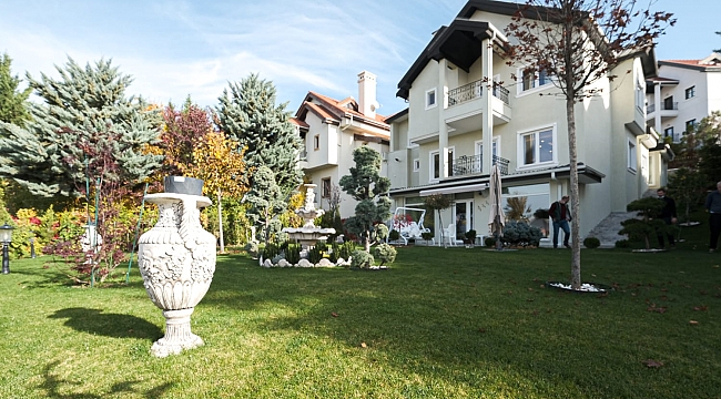 Çayyolu Angora evlerinde satılık asansörlü villa