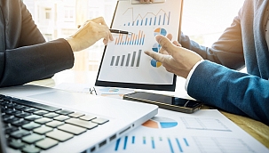 Küresel ekonomi “yukarı bakma” diyor