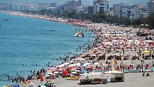 Turizm geliri son çeyrekte yüzde 95 arttı