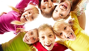 Mutlu çocuklar, başarılı bir iş insanı oluyor