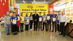 Perakende sektörü çalışanları meslekte belgelendirildi