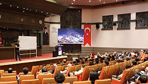 Ankaralı gençlere dış ticaret eğitimleri 