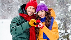 Her dört çiftten üçü, buluşmalarda hesabı Alman usulü ödüyor