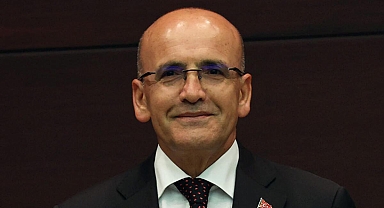 Bakan Şimşek'ten faiz açıklaması! İstikrar ve güven vurgusu yaptı