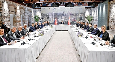 Cevdet Yılmaz iş dünyasıyla buluştu: OVP’de öncelik yapısal reform