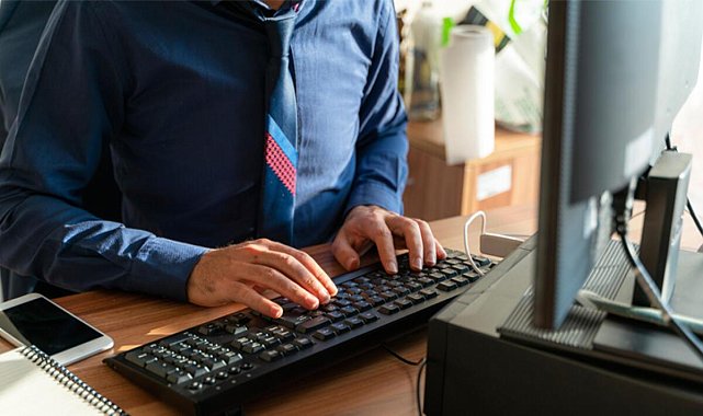 Bakan Işıkhan: Kamu çalışanlarımızı enflasyona ezdirmedik