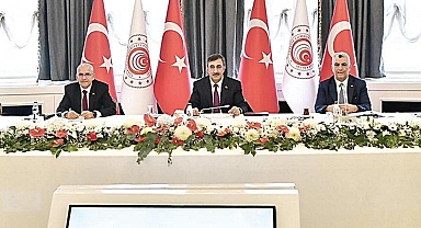 Dolaylı vergilerin kaldırılması görüşü ağırlık kazandı