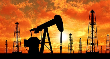 Petrol düşüşünü sürdürüyor