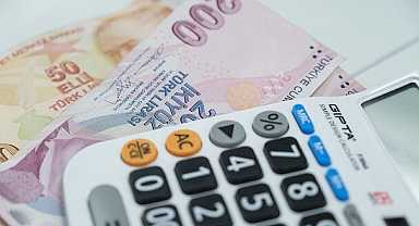 Ticari krediler enflasyon seviyesinde kaldı