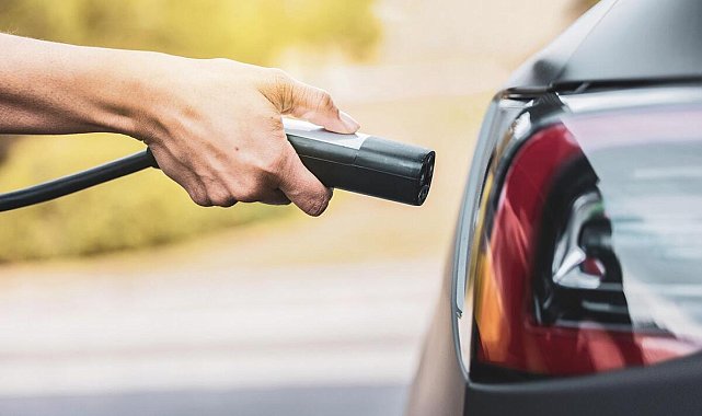 Türkiye'nin şarj haritası... 4 elektrikli araca 1 şarj soketi düşüyor