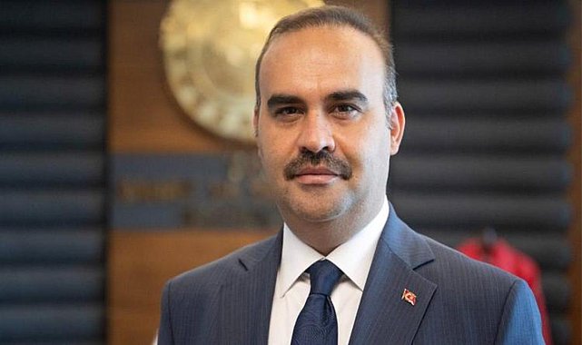 Bakan Kacır: 30 politika ve tedbirin 24'ü sanayiyle ilgili