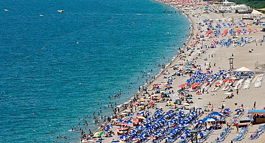 Bir Rus çok sayıda daire alıp siteyi otele çevirmişti... 'Rakamlar maalesef doğru, bunun adı merdiven altı turizm’