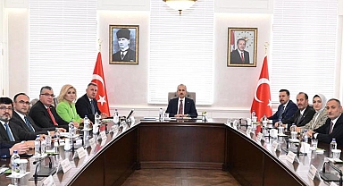 Ankara-İzmir YHT projesi 2027 yılında hizmete alınacak