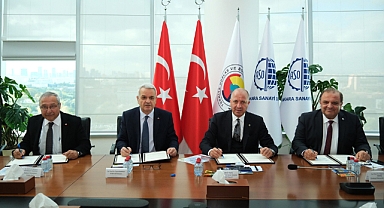 ASO önderliğinde 3 üniversitenin bir araya gelmesiyle “sanayi için” iş birliği protokolü imzalandı