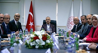 Bakan Uraloğlu'ndan Ankara-Bursa hızlı tren hattı şantiyesinde inceleme