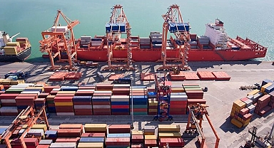 Dış ticaret açığı azaldı