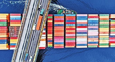 Dış ticaret açığı yüzde 51 azaldı
