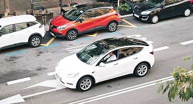 Uygun fiyatlı Tesla projesi iptal edildi