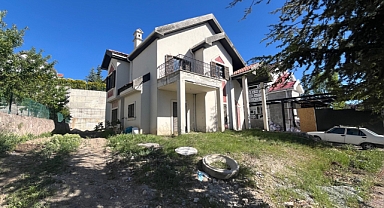 Angora evlerinde satılık natamam villa
