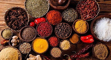 Rekabet Kurulu'ndan baharatçılara ceza