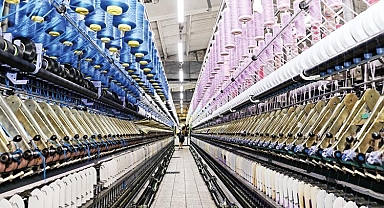 Savaşın vurduğu çarkı kadın kumaşı döndürdü