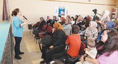 Kırsal bölgedeki kadınlara dijital yaşam eğitimleri