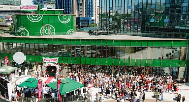 Türkiye’nin theatre konseptli krıspy kreme mağazası Ankara’da açıldı
