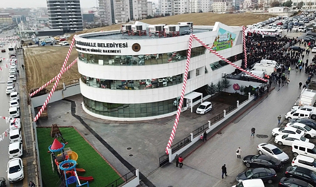 Yenimahalle Belediyesi, Türkiye’nin en büyük kreşini açtı