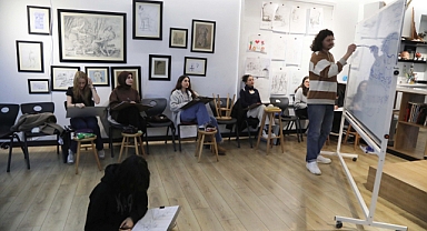 Turan Erol sanat atölyesi'nde ikinci dönem başladı