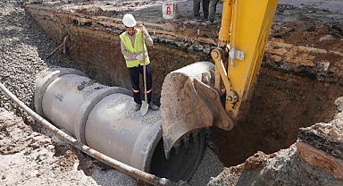 Yenikent’e 4,5 kilometre yağmur suyu hattı yapılıyor