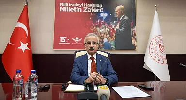 Bakan Uraloğlu, bölge liman başkanlarıyla bir araya geldi