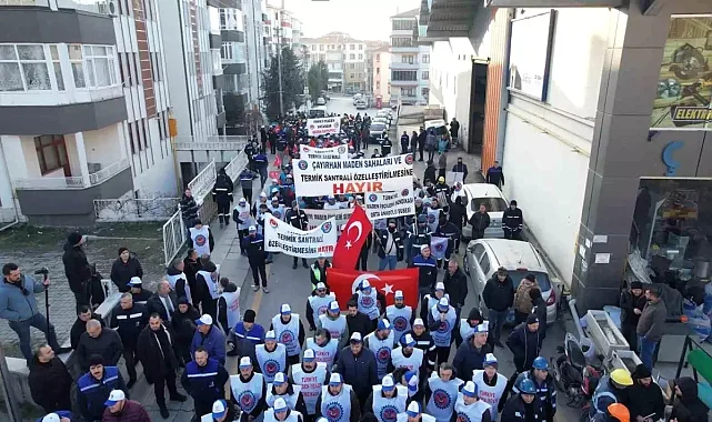Maden İşçileri Özelleştirmeye Karşı Yürüyüşe Başladı