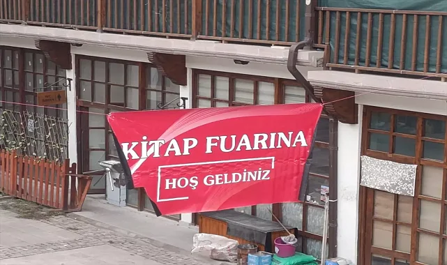Nallıhan'da 1. Kitap Fuarı Açıldı