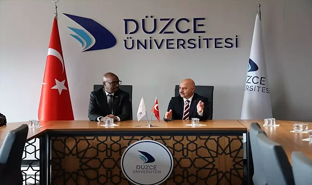 Ruanda'nın Ankara Büyükelçisi Düzce Üniversitesi'ni Ziyaret Etti