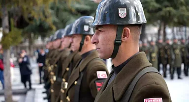 Ankara'da Çanakkale Zaferi'nin 110. yılında şehitleri anma programı
