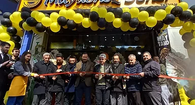 Kayyum atanan Maydonoz Döner'in otomobilleri satışa çıktı