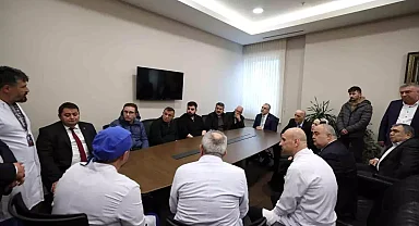 Bakan Işıkhan, Çayırhan Madeni'ndeki İş Kazasında Yaralananları Ziyaret Etti