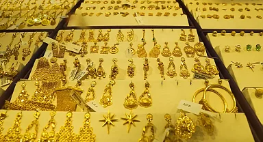 Kuyumcular altın alırken sahteciliğe karşı uyarıyor