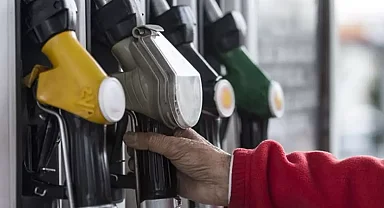 Petrol fiyatları dibe vurdu, akaryakıta dev indirim göründü