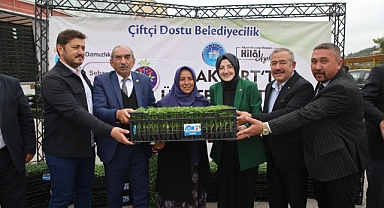 Akyurt’ta 1 milyon sebze fidesi dağıtıldı