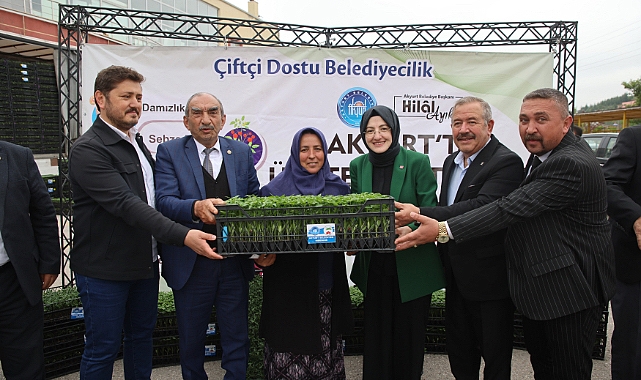 Akyurt’ta 1 milyon sebze fidesi dağıtıldı